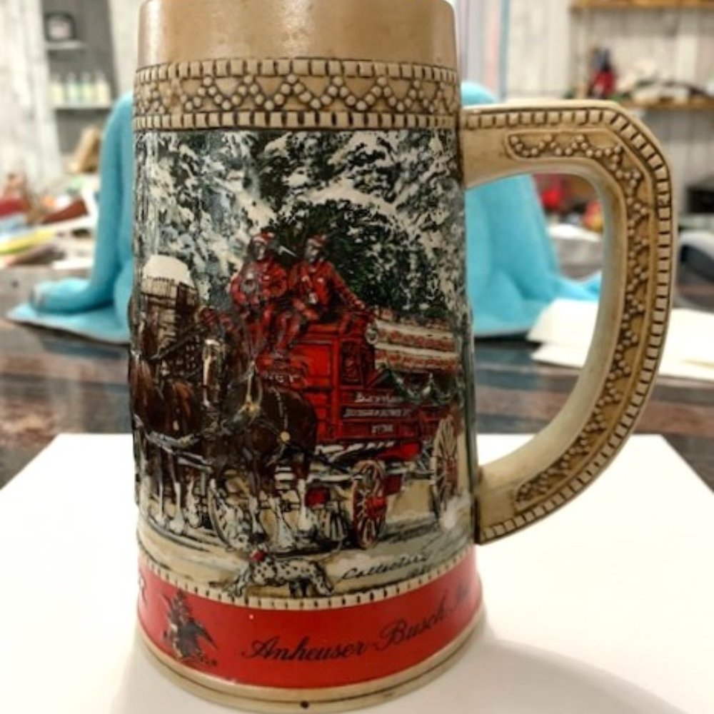 Vintage 1987 Anheuser Busch Budweiser Holiday Beer Stein Mug